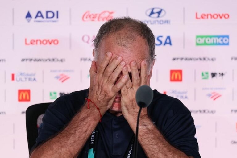 Marcelo Bielsa at a press conference after the match between Uruguay and Spain. Credit: Manuel Velasquez/Getty Images