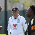 Brasil busca reação diante do Haiti para espantar crise na Copa do Mundo