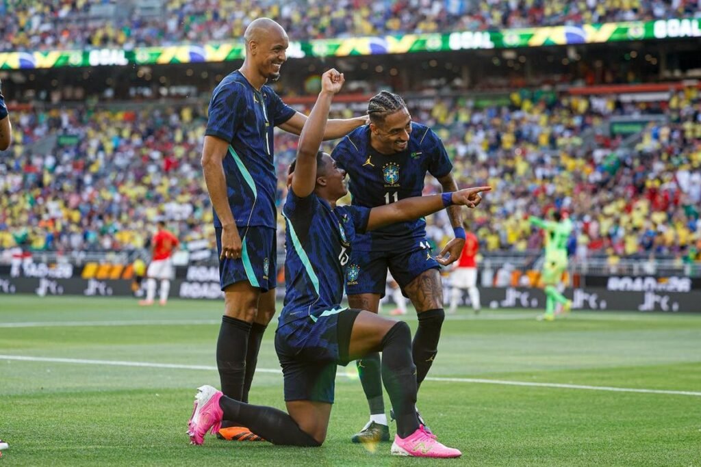 Brasil vence Egito em último amistoso antes da Copa do Mundo