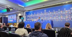Bruno Guimarães celebra entrosamento com Paquetá e se diz pronto para segunda Copa