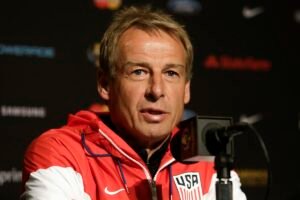Campeão mundial Klinsmann elege Brasil favorito à Copa e rebate Opta