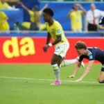 With a masterclass from Vinicius Jr. and the return of Neymar, Brazil defeats Scotland and advances to the next stage of the World Cup; WATCH the highlights (1:38)