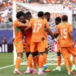 Costa do Marfim faz história e avança ao mata-mata da Copa pela primeira vez