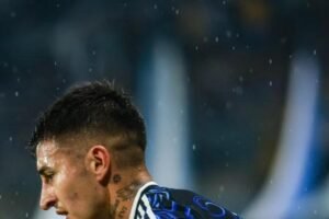 Cruzeiro contrata lateral Gabriel Rojas do Racing por R$ 31 milhões