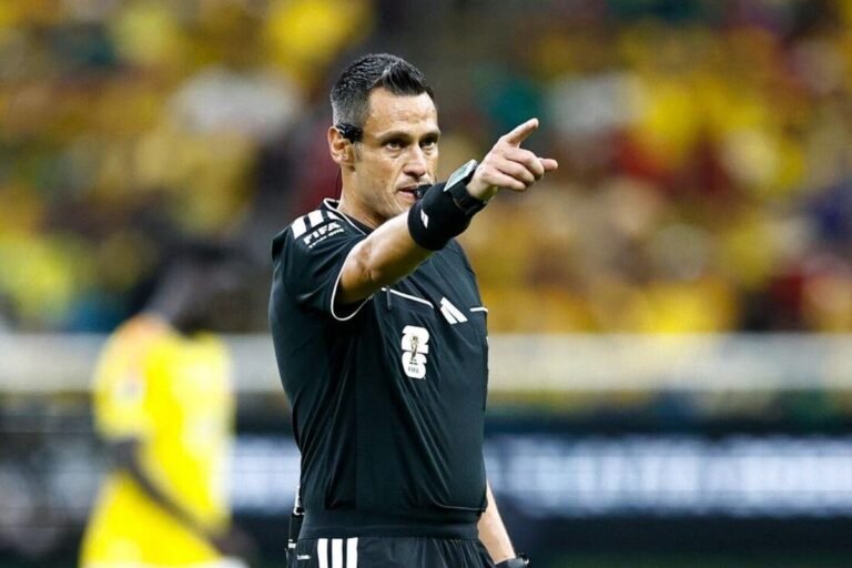 Italian referee Maurizio Mariani will be in charge of officiating the match between Brazil and Japan in the Round of 16 of the 2026 World Cup. Credit: Ulises Ruiz/AFP