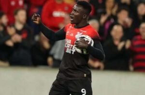 Flamengo avalia contratação de Viveros mas planeja reforços para próxima janela