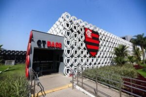 Flamengo cria plataforma de capacitação e abre inscrições para imersão na base no Ninho