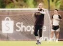 Flamengo mira centroavante após mudança de técnico no mercado