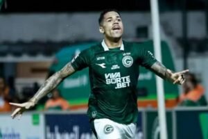Goiás recusa empréstimo e define valor milionário para negociar Diego Caito com Grêmio