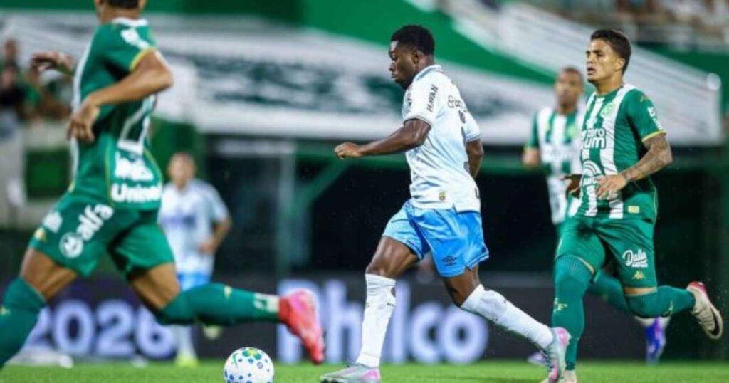 Grêmio antecipa amistoso com Chapecoense por jogo da Seleção na Copa