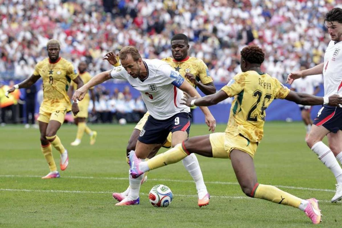Inglaterra e Gana empatam sem gols e adiam classificação na Copa do Mundo