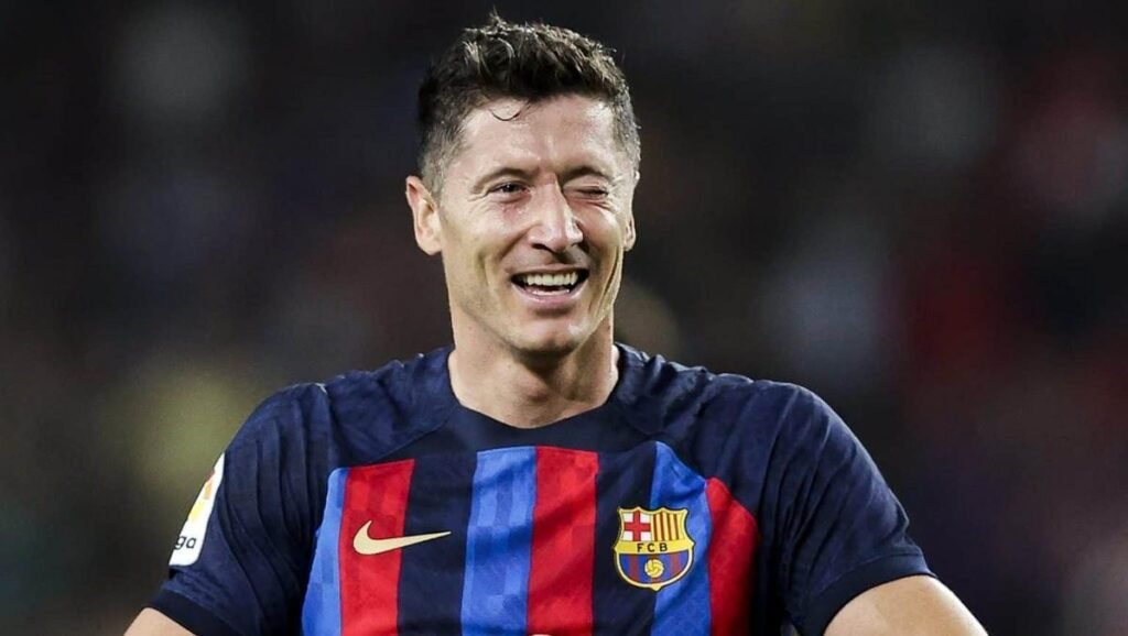 Lewandowski deixa o Barcelona e fecha contrato de dois anos com o Chicago Fire