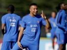 Mbappé analisa briga por artilharia da Copa com Messi e o elege melhor do mundo