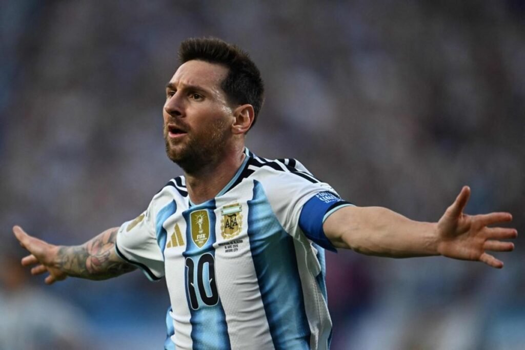 Messi ultrapassa Klose e se isola na artilharia masculina das Copas