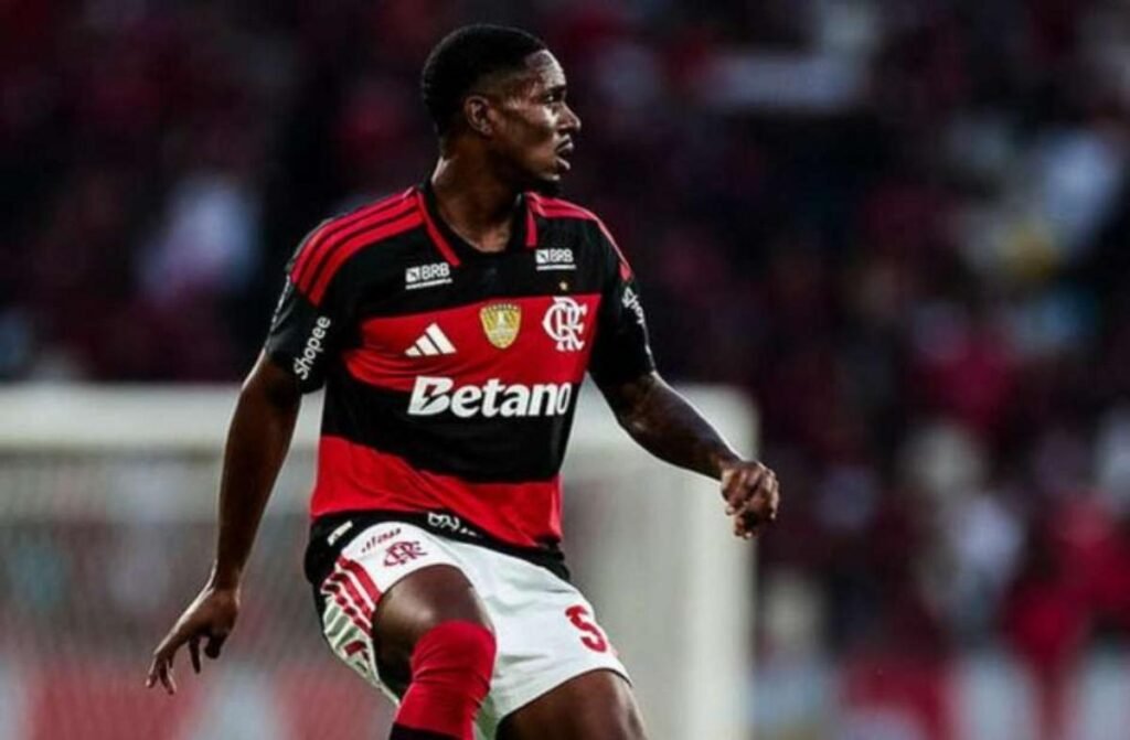 Milan quer Evertton Araújo e prepara oferta milionária ao Flamengo