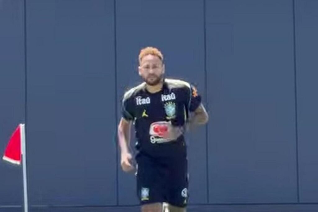Neymar faz primeiro treino em campo com a Seleção no EUA