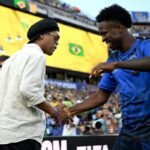Ronaldinho vira investidor de clube italiano e aposta em vitória do Brasil na Copa