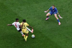 Seleções africanas apontam tratamento desigual do VAR e criticam arbitragem na Copa do Mundo