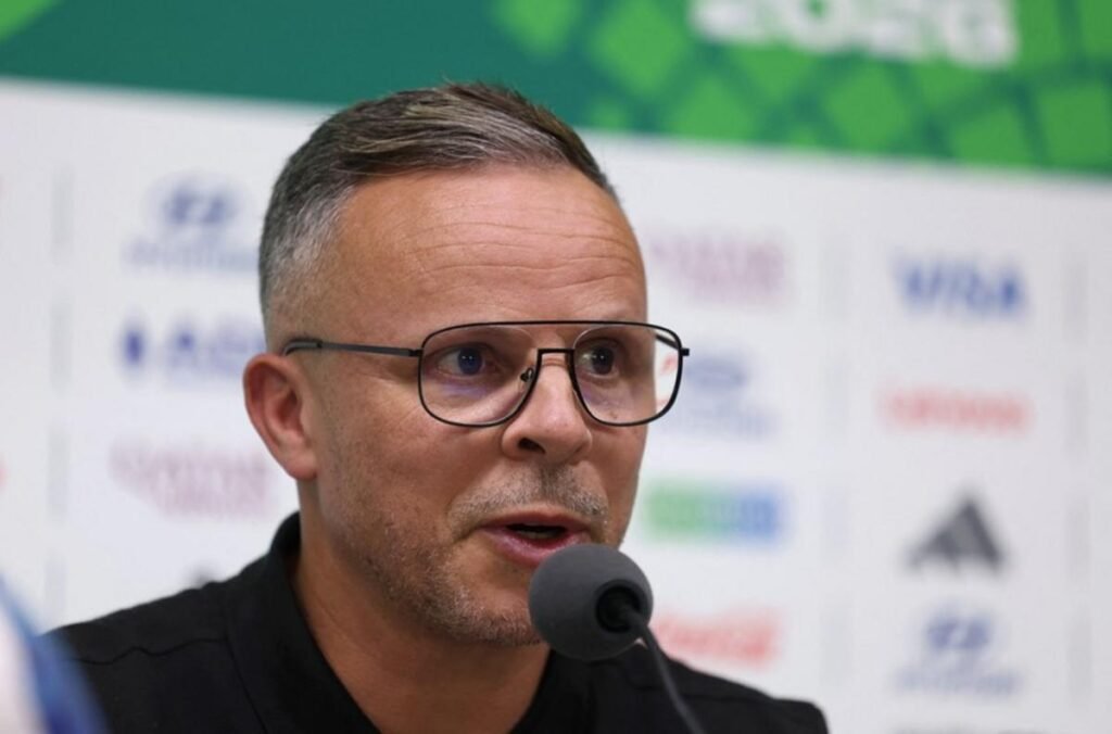 Técnico de Marrocos critica formato da Copa e sugere modelo da Champions