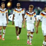 Germany players leave the field after World Cup elimination — Photo: REUTERS/Peter Cziborra