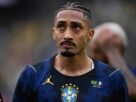 Al-Hilal oferece 80 milhões de euros por Raphinha; Barcelona resiste