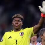 Alisson elogia e apoia goleiro japonês após derrota para o Brasil na Copa