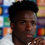 Arsenal planeja oferta salarial histórica para tentar contratar Vini Jr do Real Madrid