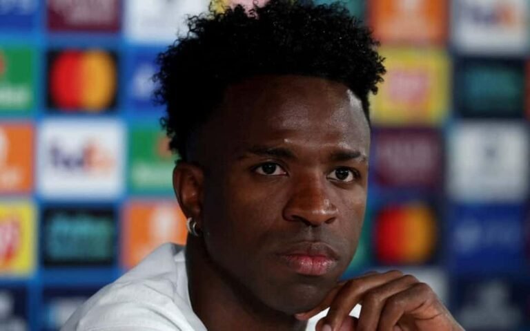 Vini Jr at a press conference before Real Madrid vs. Bayern Munich in the Champions League (Photo: Pierre-Philippe MARCOU / AFP)