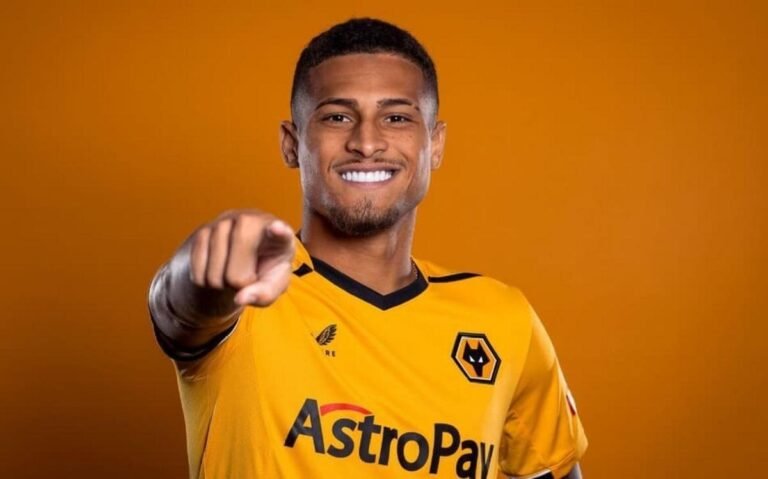 João Gomes in action for Wolverhampton. (Photo: Disclosure/Wolverhampton)