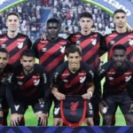 Athletico-PR surpreende e desafia Palmeiras e Flamengo na luta pelo título