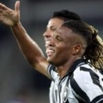 Botafogo player Danilo is considered one of the key names for the upcoming transfer window. Credit: Vitor Silva/Botafogo / Jogada10