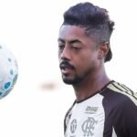 Bruno Henrique during Flamengo training before the friendly against Benfica in Portugal. Credit: Gilvan de Souza / Flamengo.