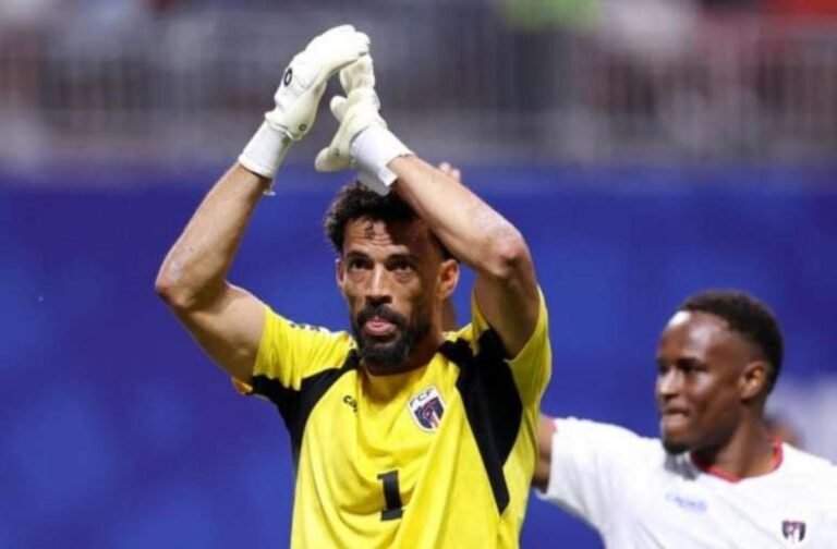 Colo-Colo fecha com Vozinha, goleiro sensação de Cabo Verde na Copa do Mundo