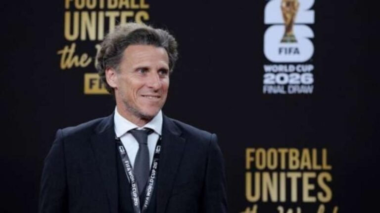 Diego Forlán assume seleção do Uruguai como técnico interino após saída de Marcelo Bielsa