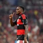 Evertton Araújo detalha evolução com Jardim e mantém foco no Flamengo