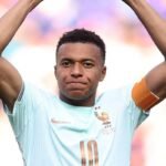 Fifa estuda manter parceria com Globo e CazéTV para transmissão da Copa de 2030