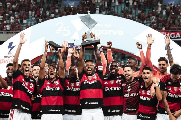 Flamengo bate Benfica em Portugal e levanta Troféu do Algarve