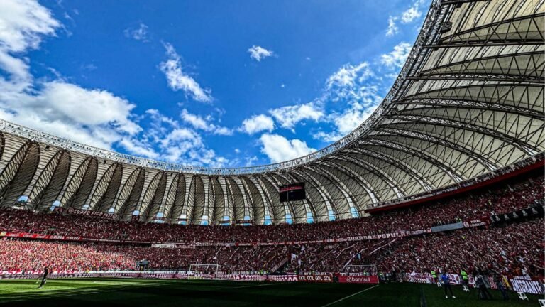 Flamengo busca manter bom retrospecto fora de casa contra o Internacional pelo Brasileirão