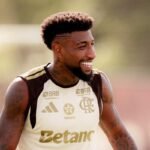 Emerson Royal during a Flamengo training session. Credit: Adriano Fontes/Flamengo