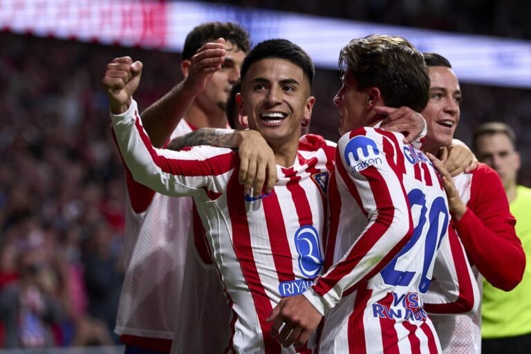 Flamengo intensifica tratativas com Atlético de Madrid para selar contratação de Thiago Almada