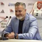 Flamengo negocia três reforços, confirma diretor José Boto
