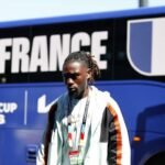 França aposta em Manu Koné contra Marrocos: medalhista e alvo de gigantes