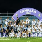 Goiás celebrate the Brazilian U-20 Serie B title — Photo: Rafael Ribeiro/CBF
