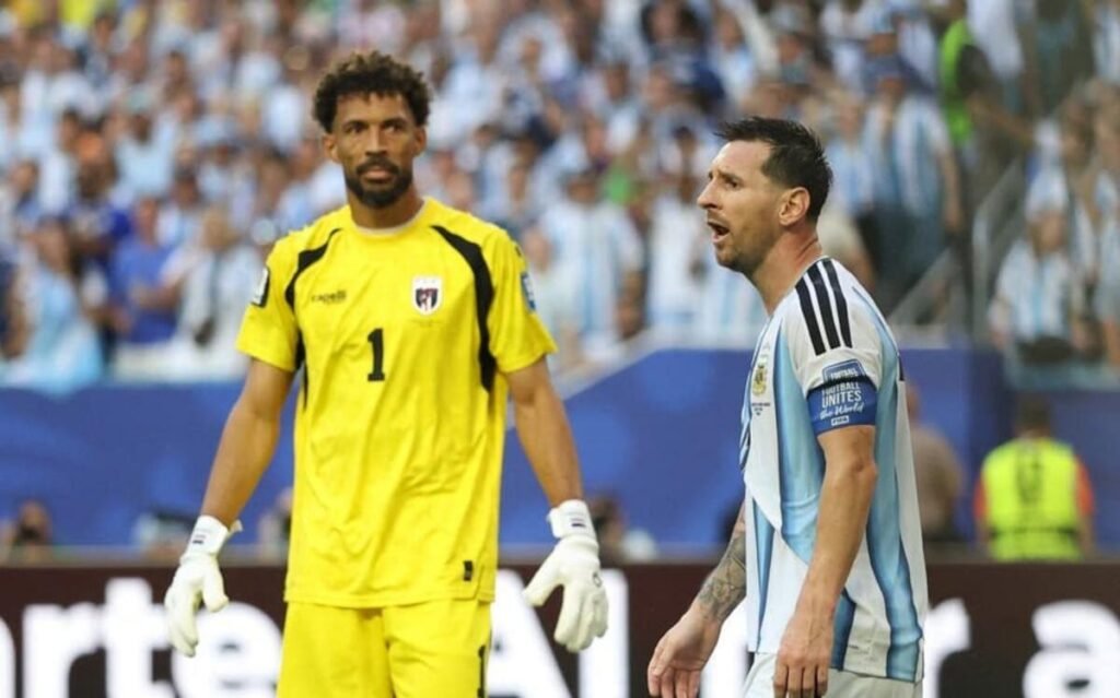 Goleiro Vozinha, destaque na Copa, pode reforçar Inter Miami de Messi