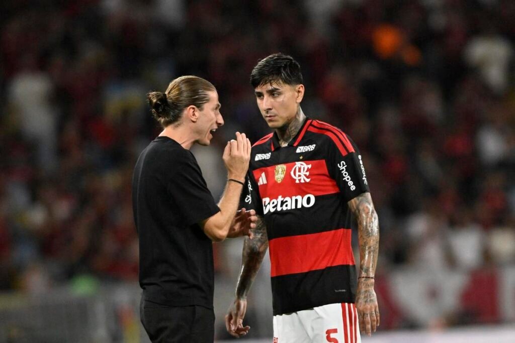 Pulgar na mira do Monaco; multa rescisória de volante do Flamengo é de 4 milhões de euros