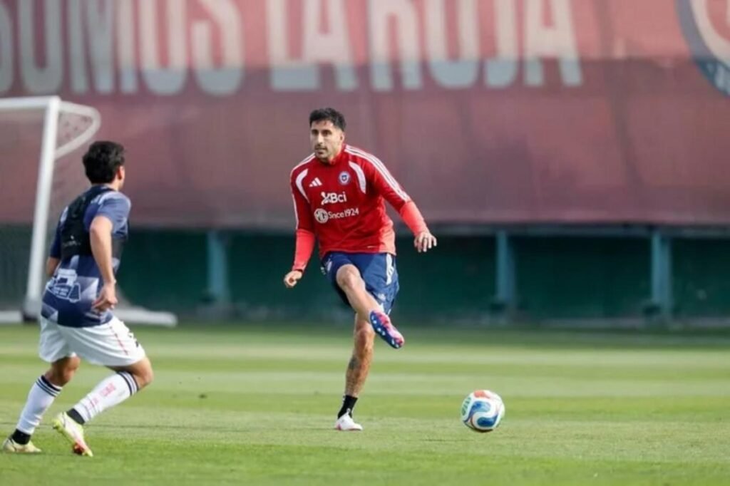 Inter contrata zagueiro chileno Maripán, ex-Torino