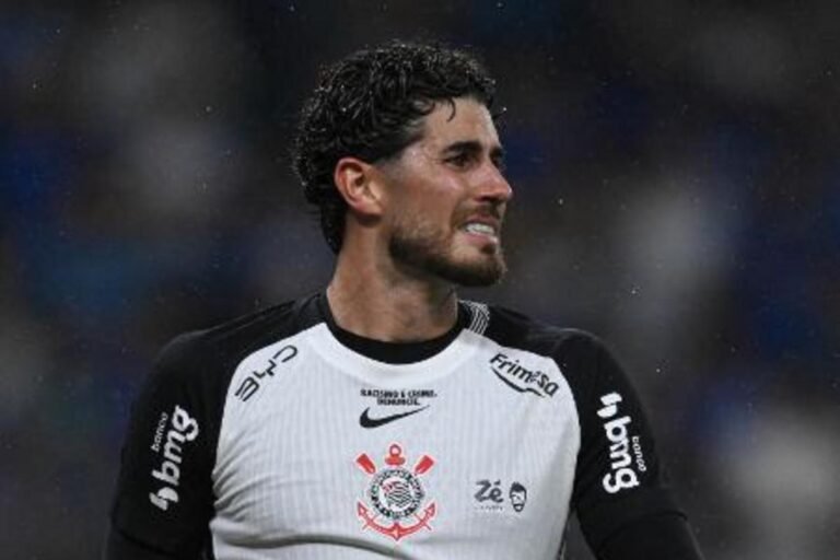 Internacional busca contratação de Pedro Raul e Corinthians sinaliza interesse em venda definitiva