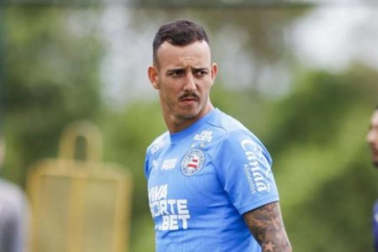 Internacional encaminha contratação do lateral Iago Borduchi por empréstimo até 2026