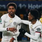 Andrey Santos and Estêvão celebrate Chelsea's goal against Wolverhampton in the English League Cup. Credit: Reproduction/Instagram chelseafc