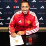 Midfielder Youri Tielemans, Manchester United's new signing. Credit: Reproduction / Manchester United